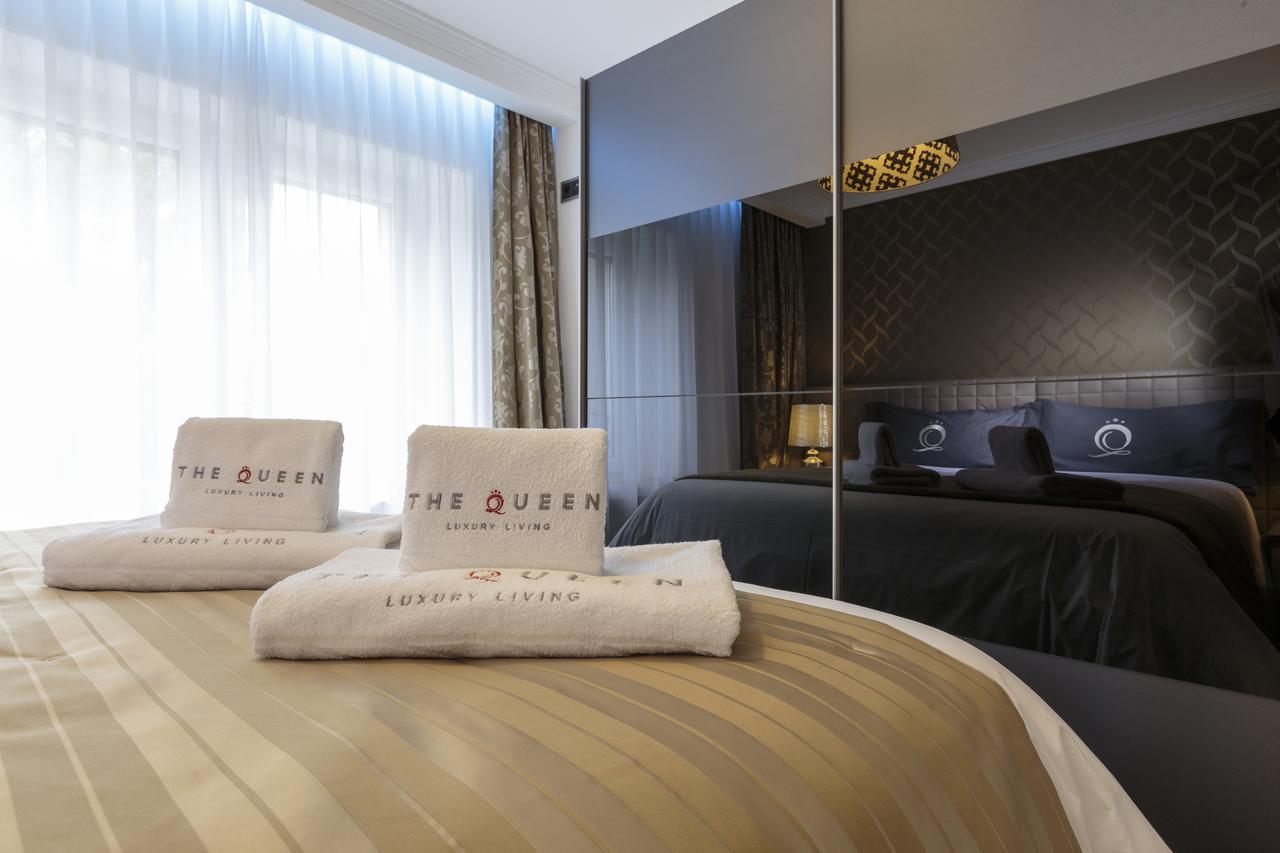 The Queen Luxury - Vinicia